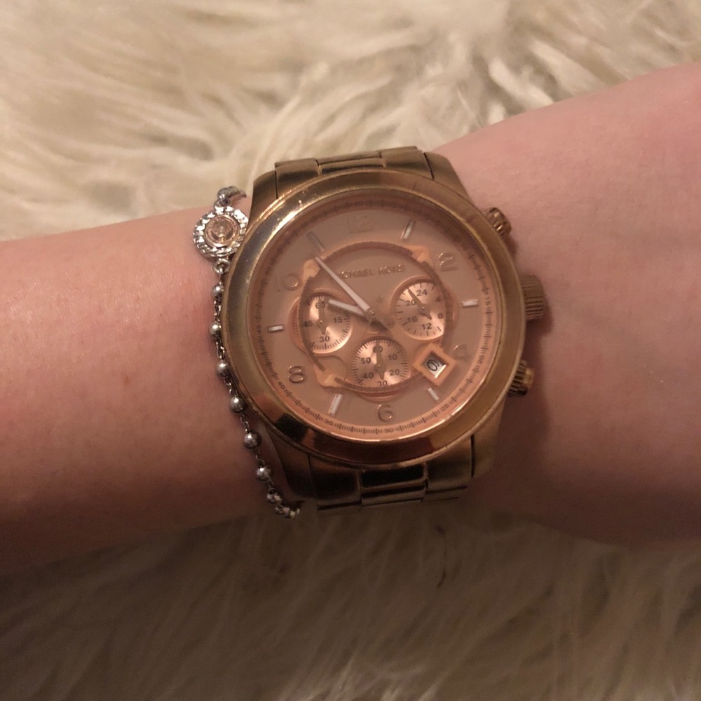 Michael Kors watch (rose gold)